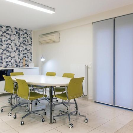 Spacious Fully Equipped 3Bd 2Bath Apt In The Heart Of City With Balconies Ac And Fast Wifi #1 Ираклио Екстериор снимка