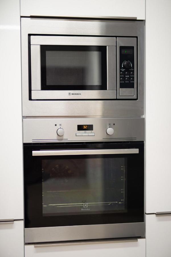 Spacious Fully Equipped 3Bd 2Bath Apt In The Heart Of City With Balconies Ac And Fast Wifi #1 Ираклио Екстериор снимка