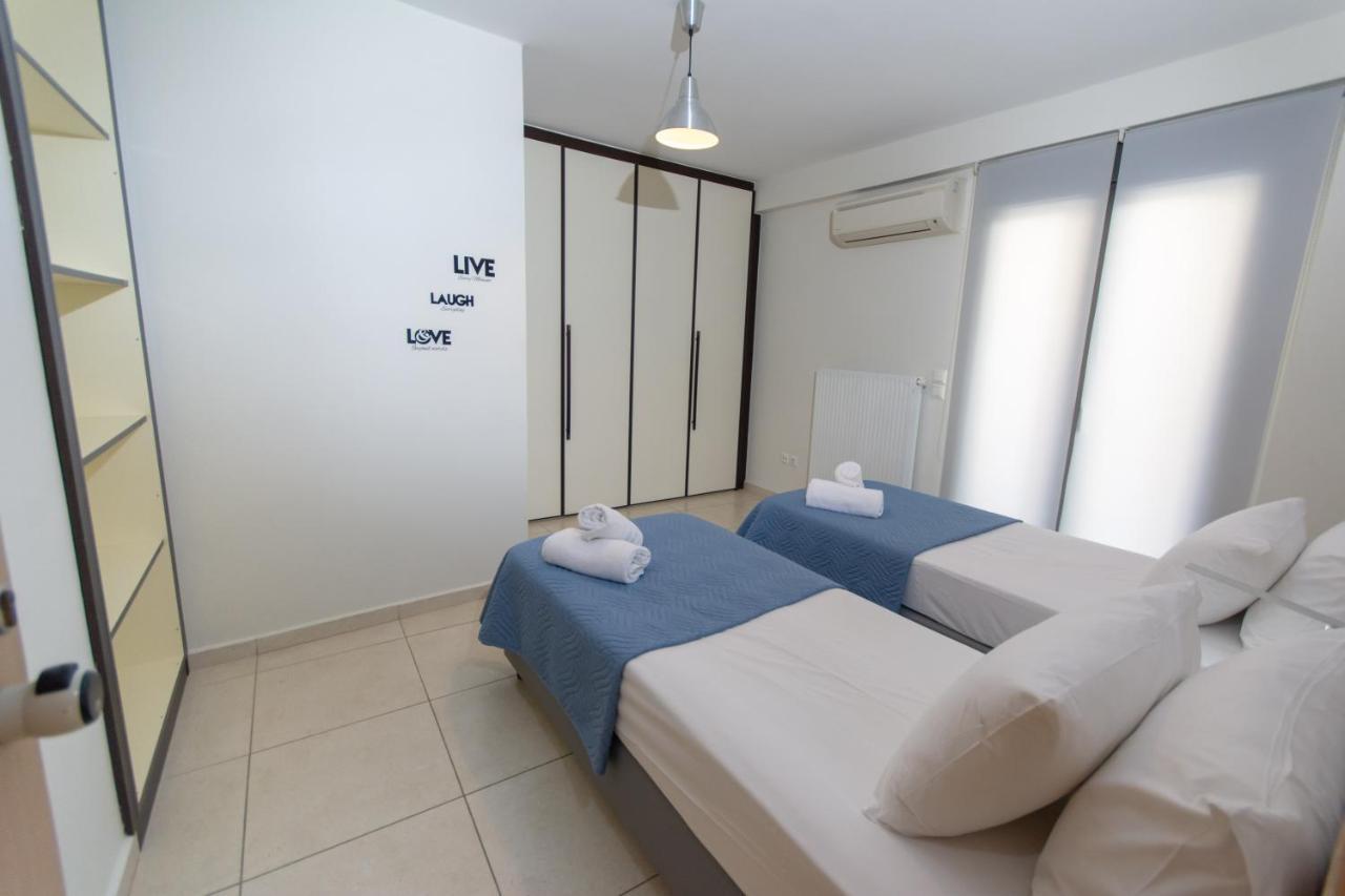 Spacious Fully Equipped 3Bd 2Bath Apt In The Heart Of City With Balconies Ac And Fast Wifi #1 Ираклио Екстериор снимка
