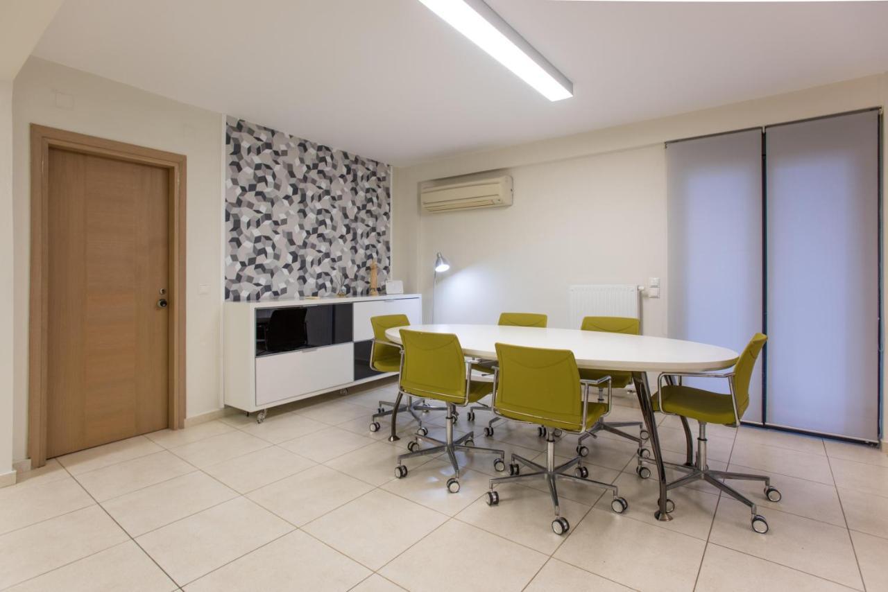 Spacious Fully Equipped 3Bd 2Bath Apt In The Heart Of City With Balconies Ac And Fast Wifi #1 Ираклио Екстериор снимка